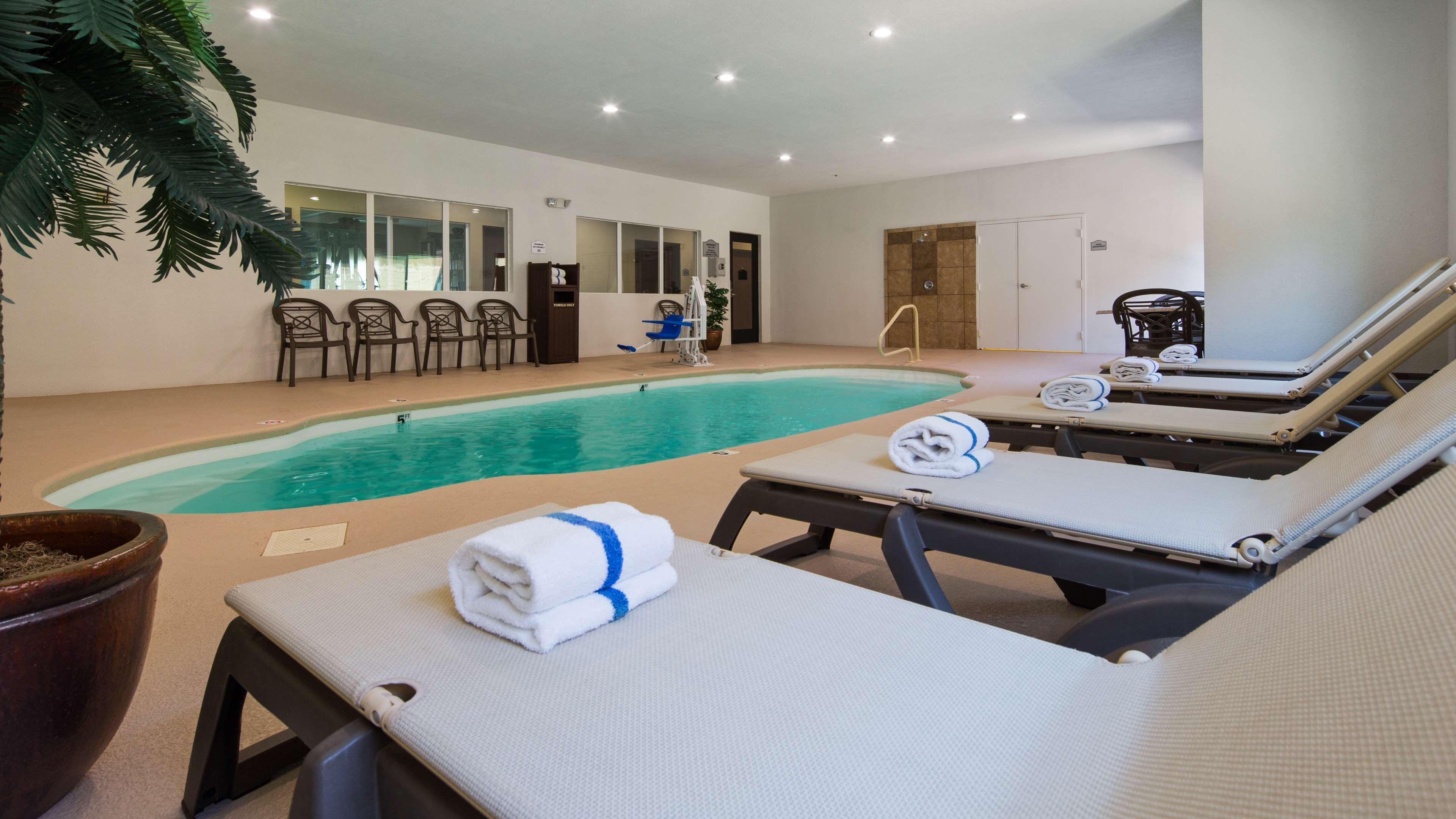 Best Western Oasis Inn Canadian Luaran gambar